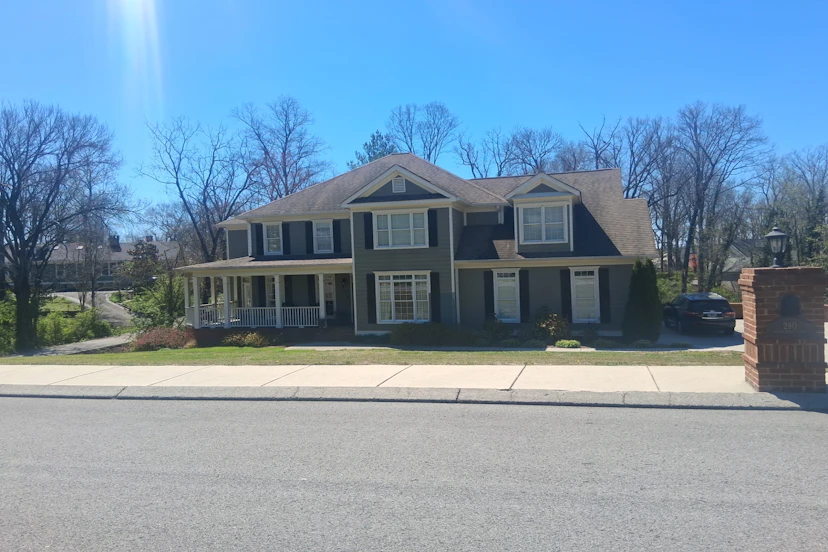 290 Marrcrest Ln