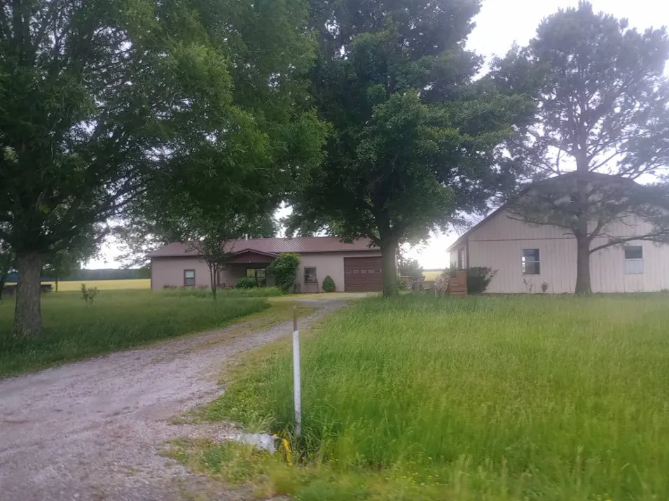 628 Harsy Rd Du Quoin, IL 62832, Jackson County