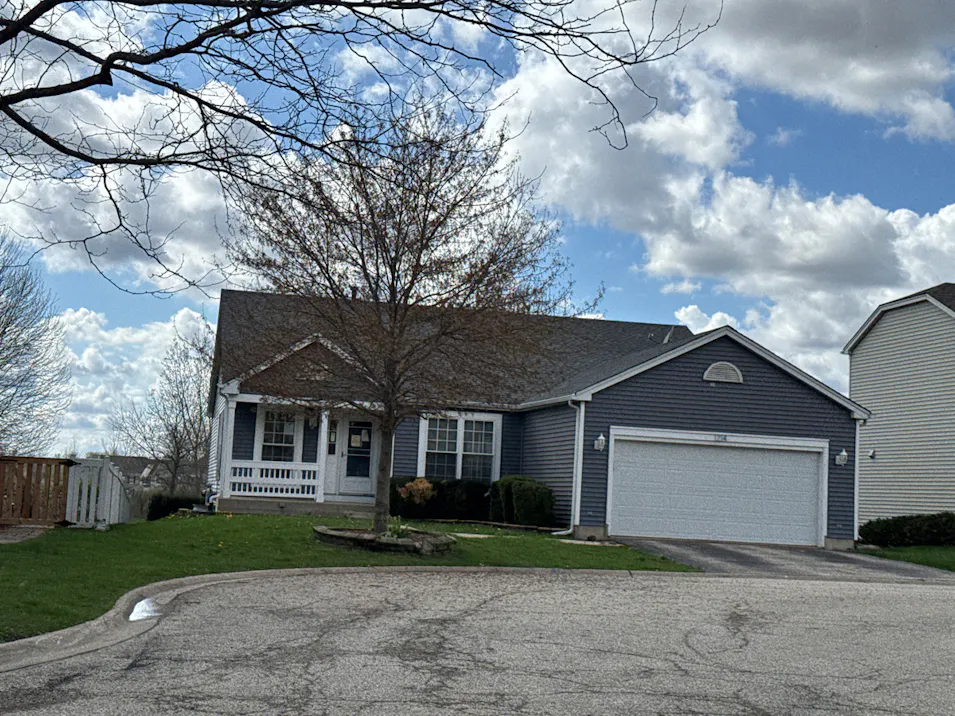 1214 Jerome Ct Antioch, IL 60002, Lake County