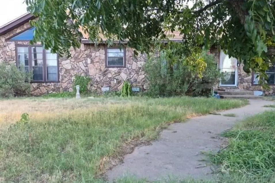 1434 E 35th St Odessa, TX 79762, Ector County