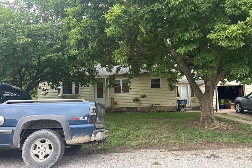 103 Henderson Street Troy, IL 62294, Madison County