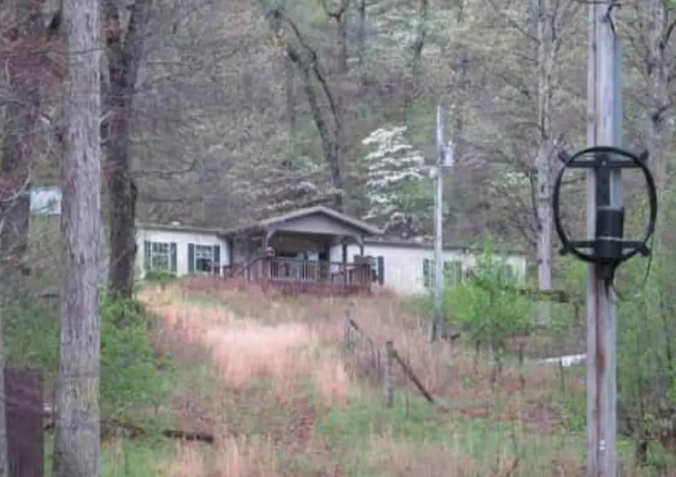 23587e 792 Rd Welling, OK 74471, Cherokee County