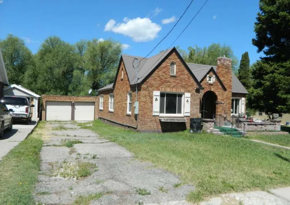 230 S 1st E Soda Springs, ID 83276, Caribou County