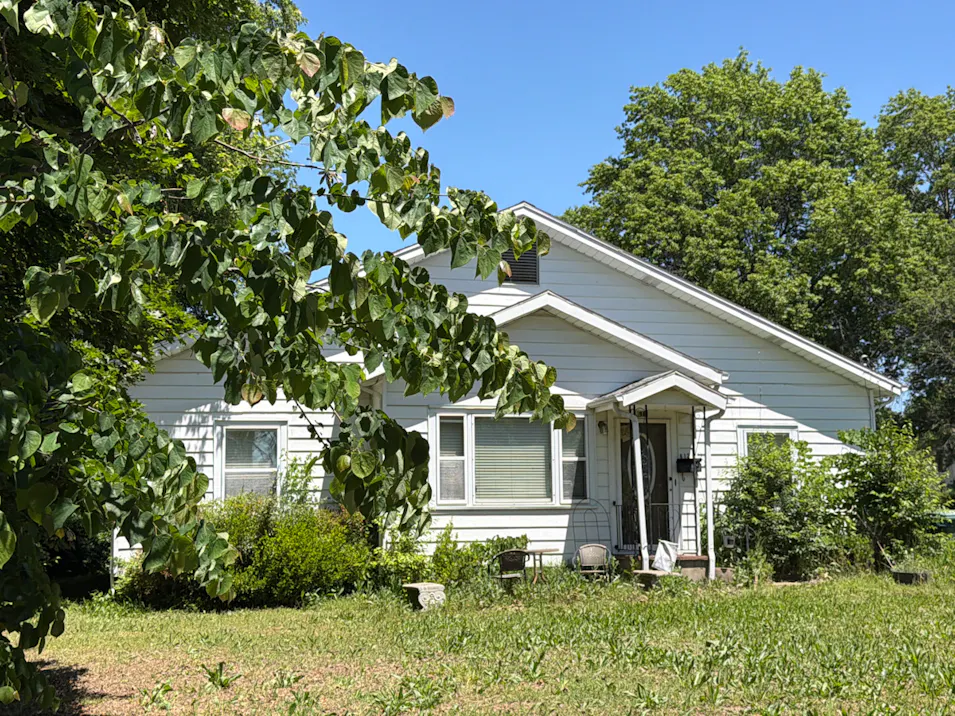 612 W Scott St Monett, MO 65708, Barry County