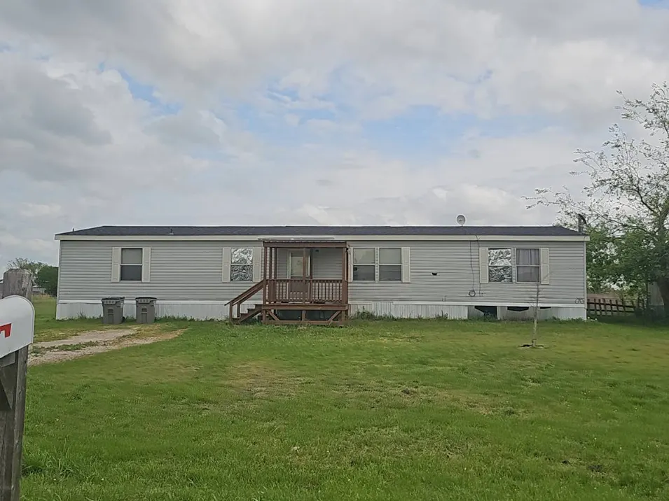 1042 County Road 699 Farmersville, TX 75442, Collin County