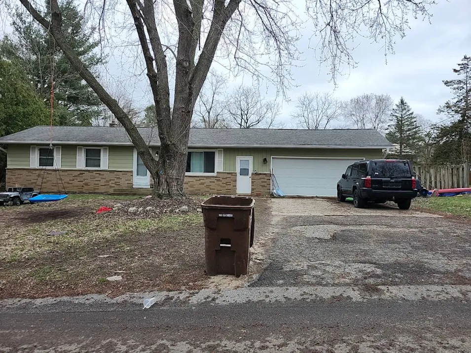 5064 Rock River Dr NE Grand Rapids, MI 49525, Kent County