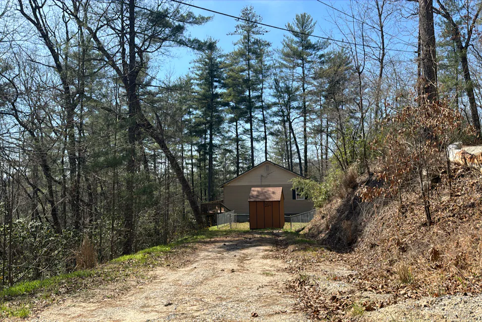 269 Pinewood Knoll Drive Hendersonville, NC 28739, Henderson County