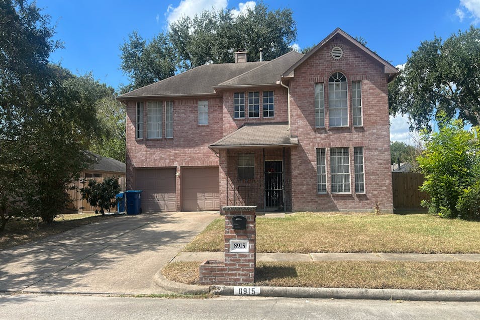 8915 Mattison Dr Houston, TX 77088, Harris County