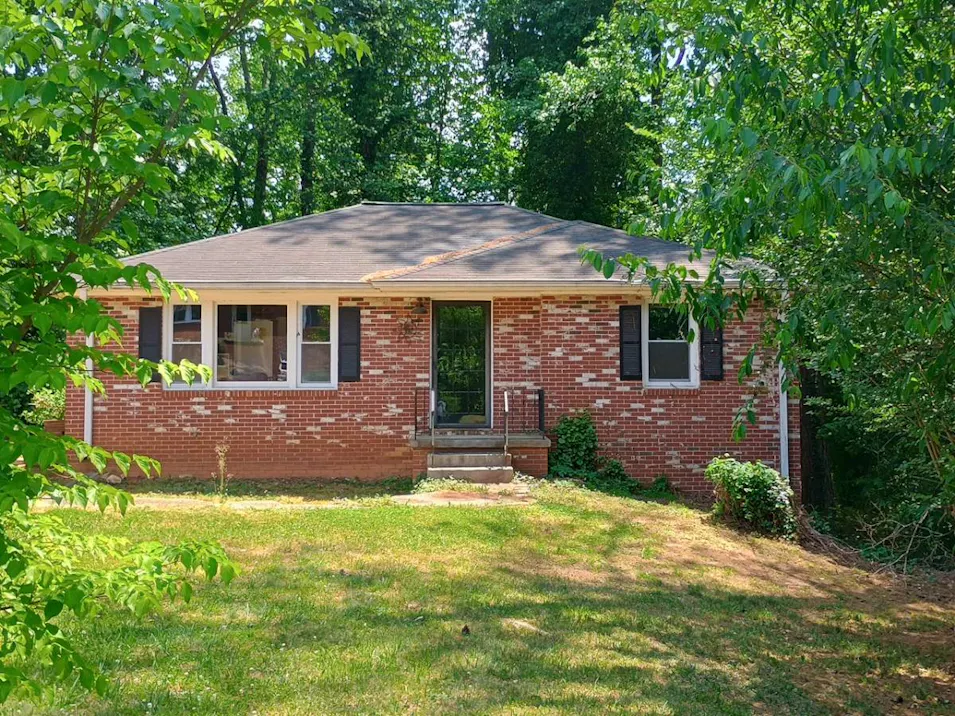 3356 Woodview Dr SE Smyrna, GA 30082, Cobb County