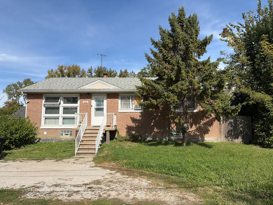 7812 West 72nd Street Bridgeview, IL 60455, Cook County