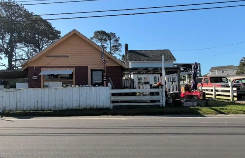 3356 Ridge Road Chincoteague Island, VA 23336, Accomack County