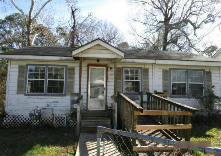 College St, Pineville, LA 71360