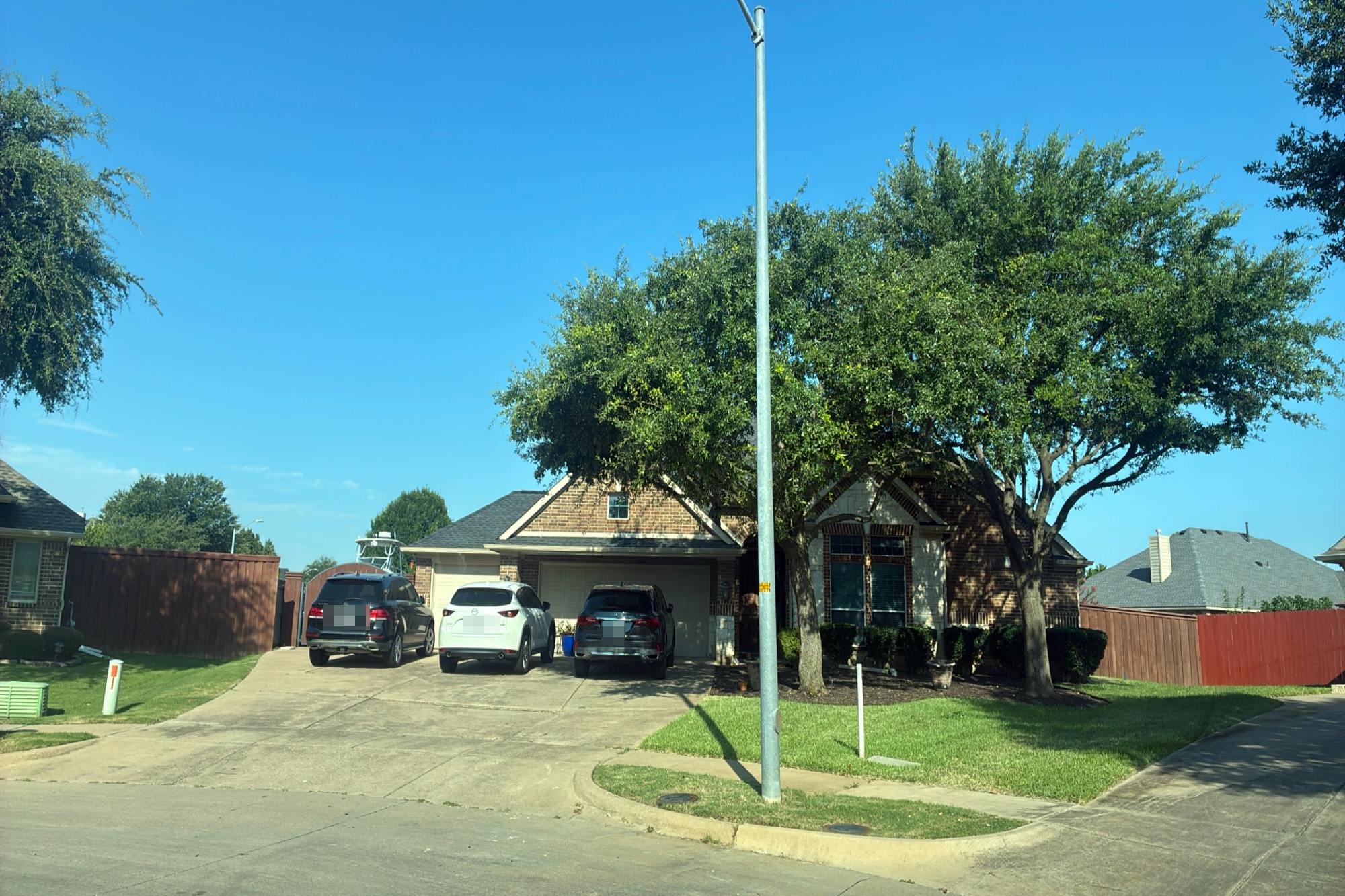 Sparrow Hawk Ct, Grand Prairie, TX 75052