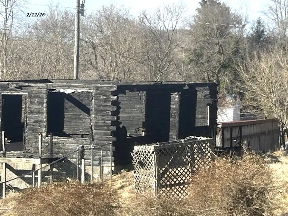 5390 Graysontown Rd Radford, VA 24141, Montgomery County