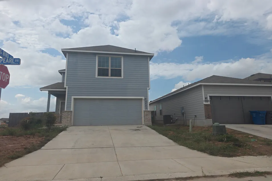 2402 Pink Pearl Dr San Antonio, TX 78224, Bexar County
