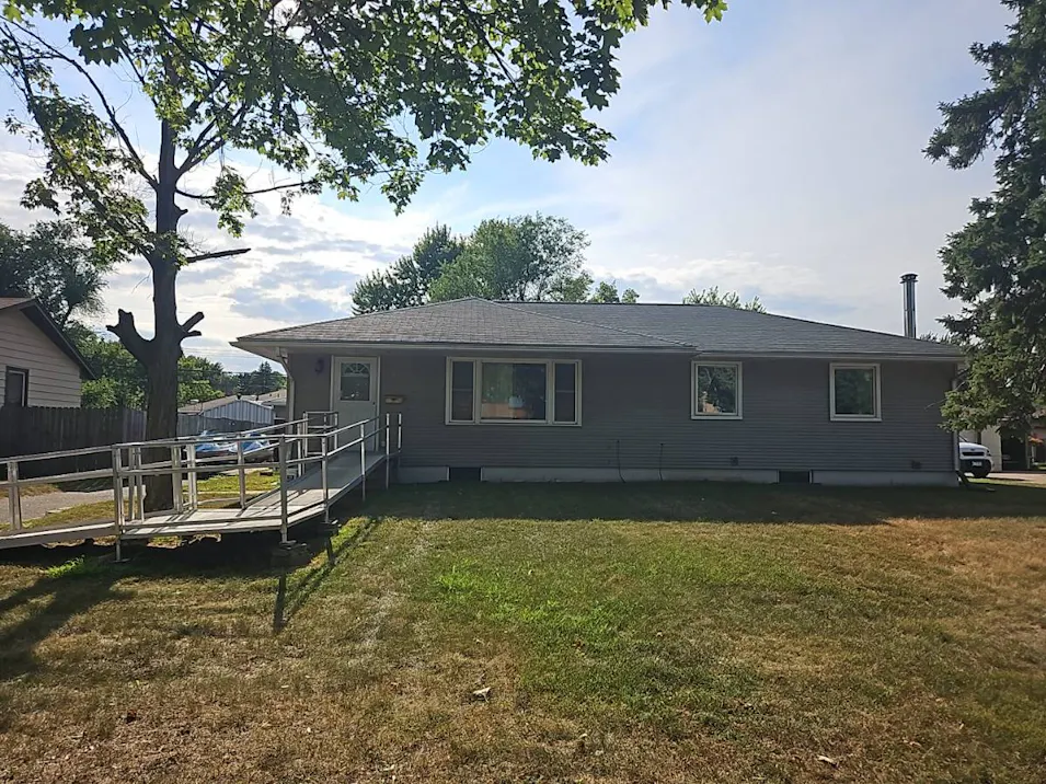 7037 Perry Av N Brooklyn Center, MN 55429, Hennepin County
