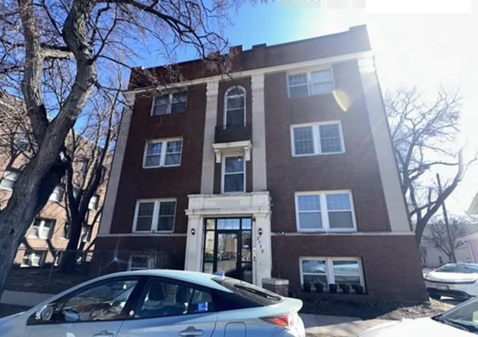 2739 Girard Avenue South 101 Minneapolis, MN 55408, Hennepin County
