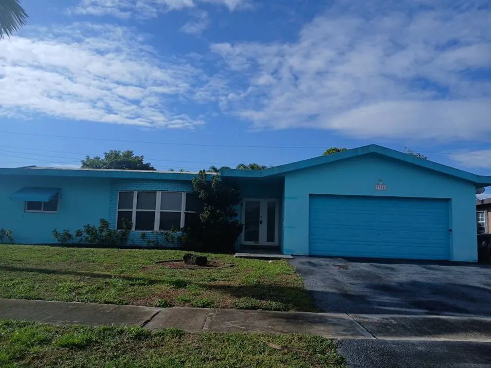3700 NW 25th Street Lauderdale Lakes, FL 33311, Broward County
