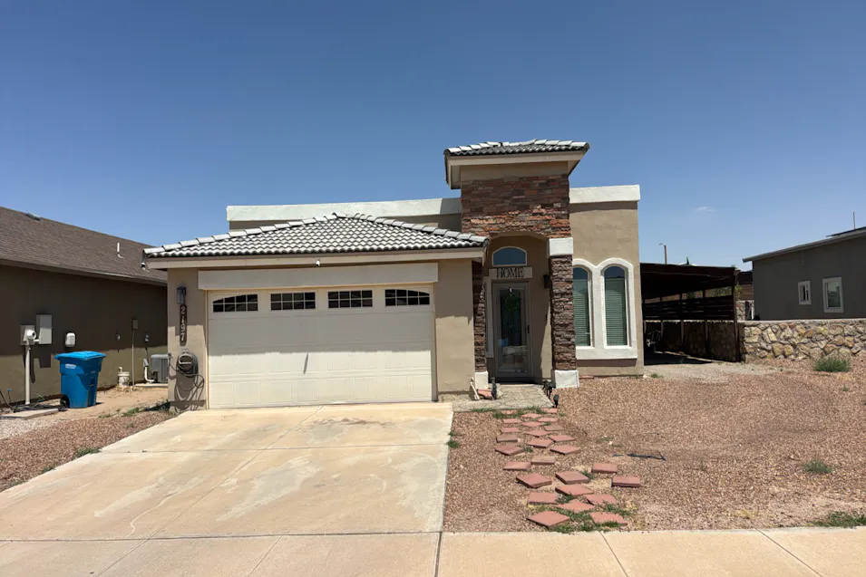 2197 Purple Valley Road Socorro, TX 79927, El Paso County