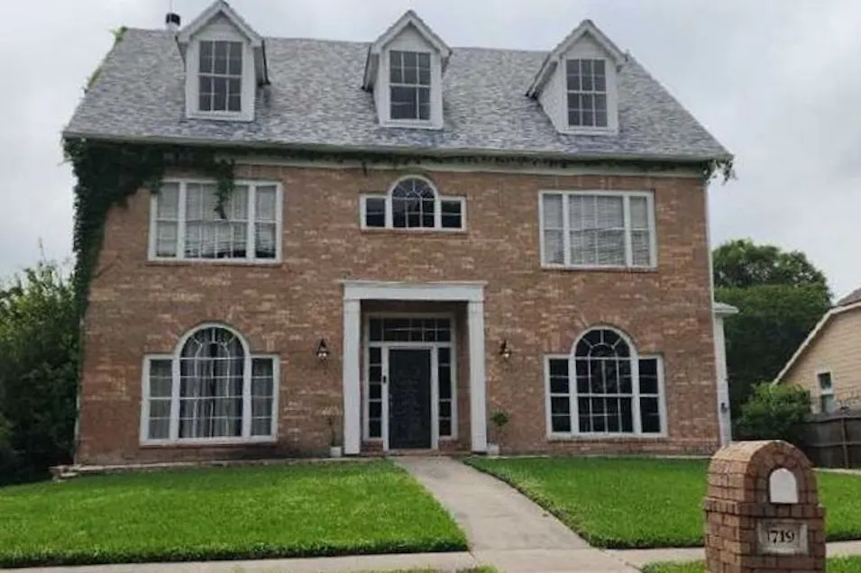 1719 E Hedgecroft Dr El Lago, TX 77586, Harris County