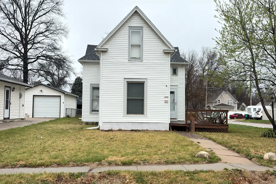 6842 Lexington Ave Lincoln, NE 68505, Lancaster County