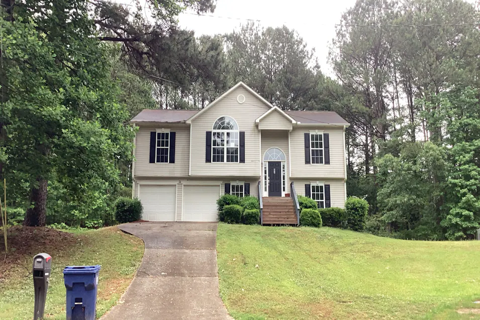 64 Lee Road 2094 Valley, AL 36854, Lee County