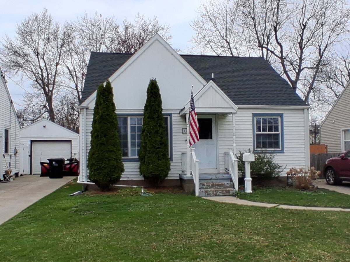 52 WENDOVER Ave  