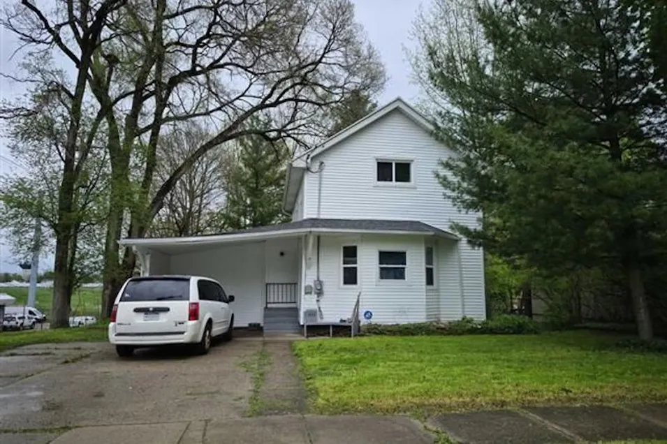 1922 Vermont Ave Lansing, MI 48906, Ingham County
