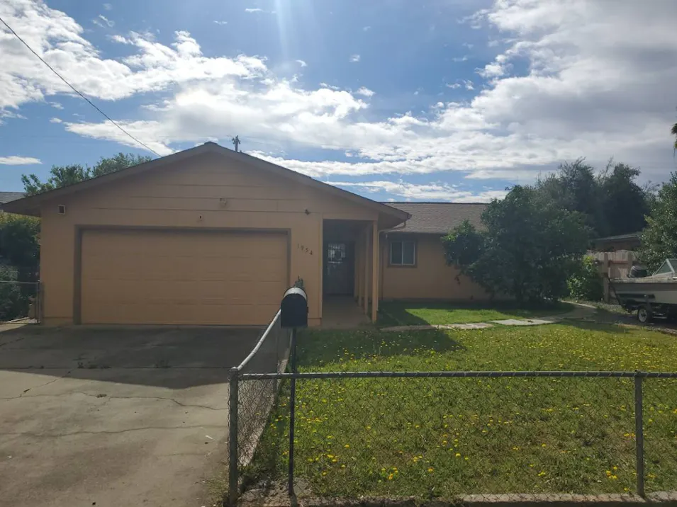 1954 Pinewood Way Marysville, CA 95901, Yuba County