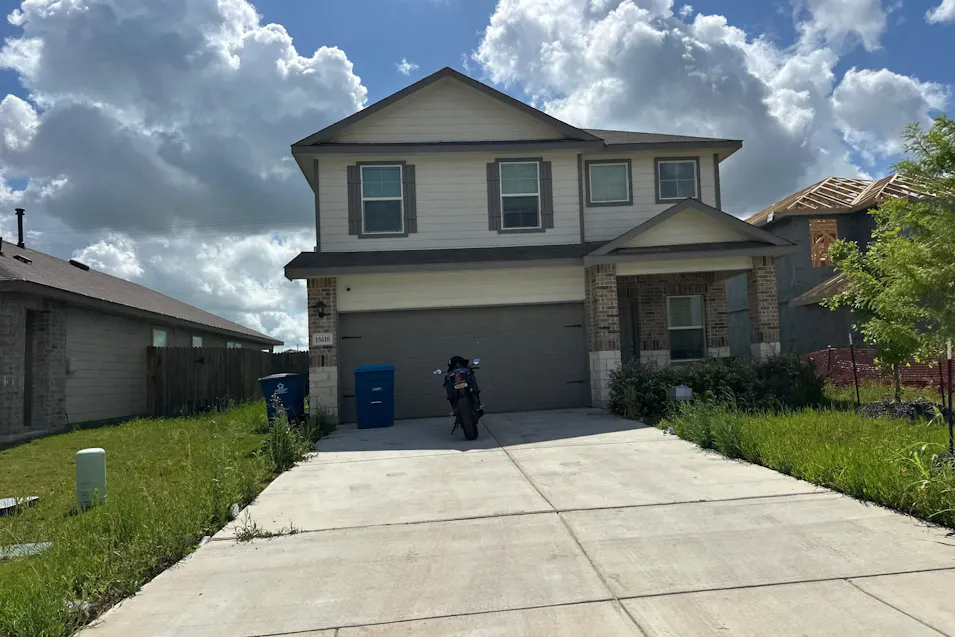 15610 Lemon Pepper Creek Von Ormy, TX 78073, Bexar County