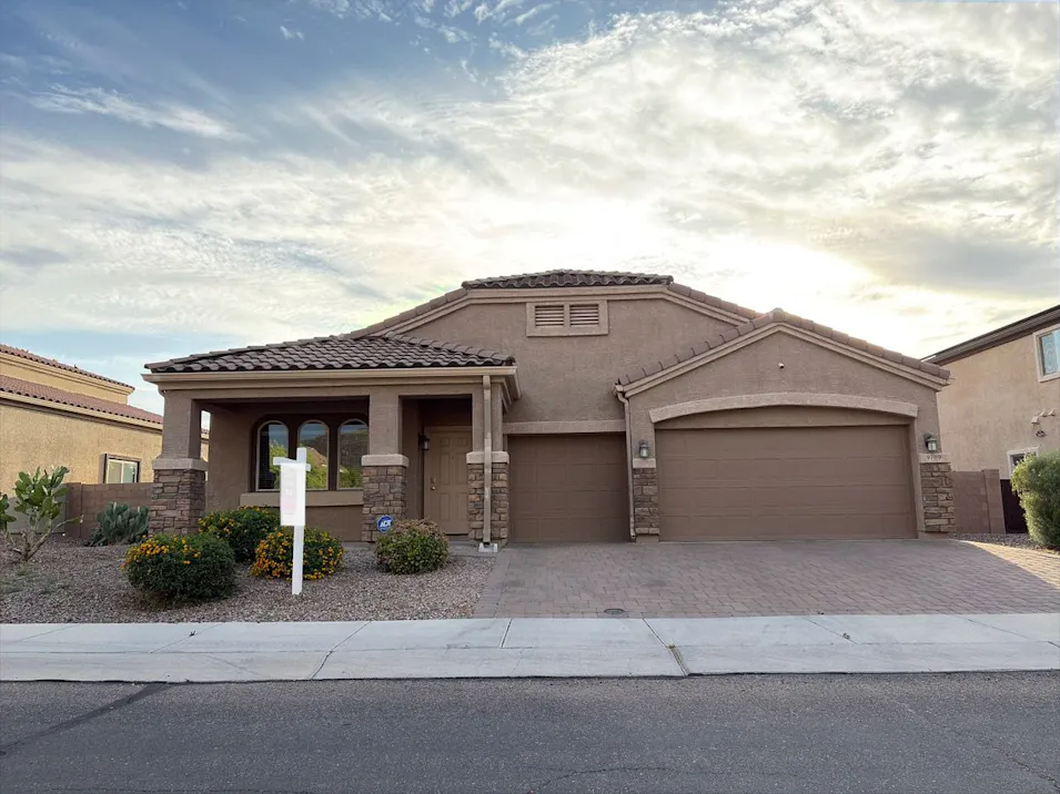 9709 N. Hebden Way Marana, AZ 85653, Pima County