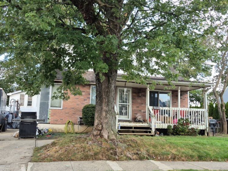 44 Merrill Ave East Brunswick, NJ 08816, Middlesex County