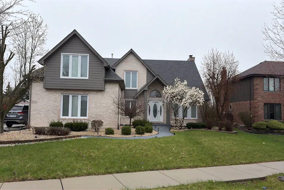 18101 Hummingbird Dr Tinley Park, IL 60487, Cook County