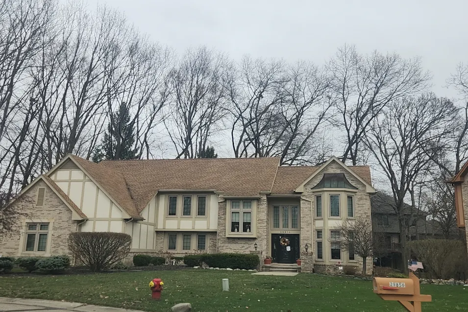 29870 Kenloch Dr Farmington Hills, MI 48331, Oakland County