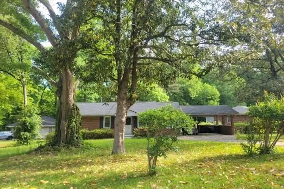 3016 Remington Street Atlanta, GA 30344, Fulton County