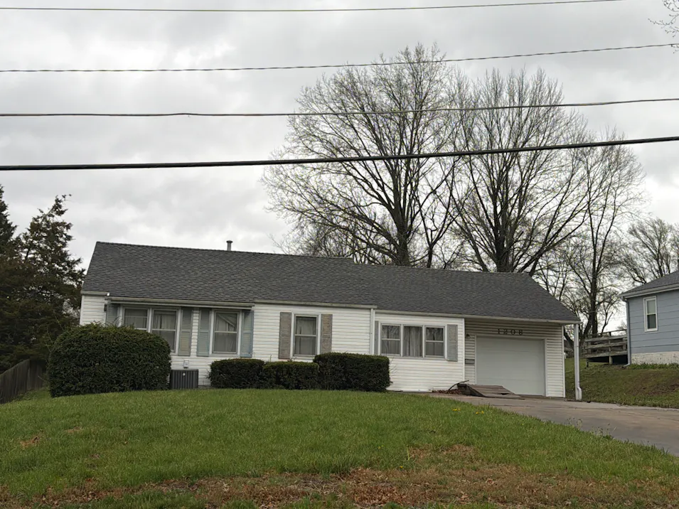 1208 W 33rd St Independence, MO 64055, Jackson County