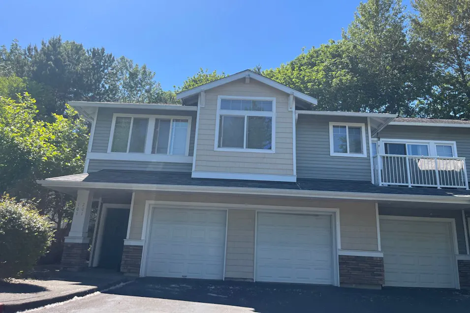 21917 42nd Ave S 101 Kent, WA 98032, King County
