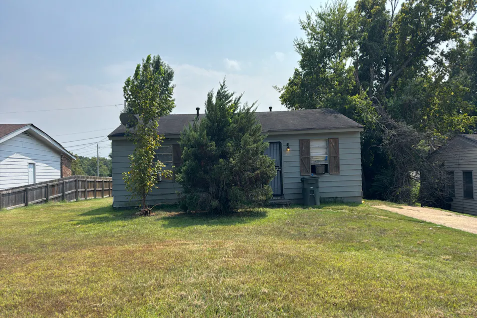 391 Washburn Drive Memphis, TN 38109, Shelby County
