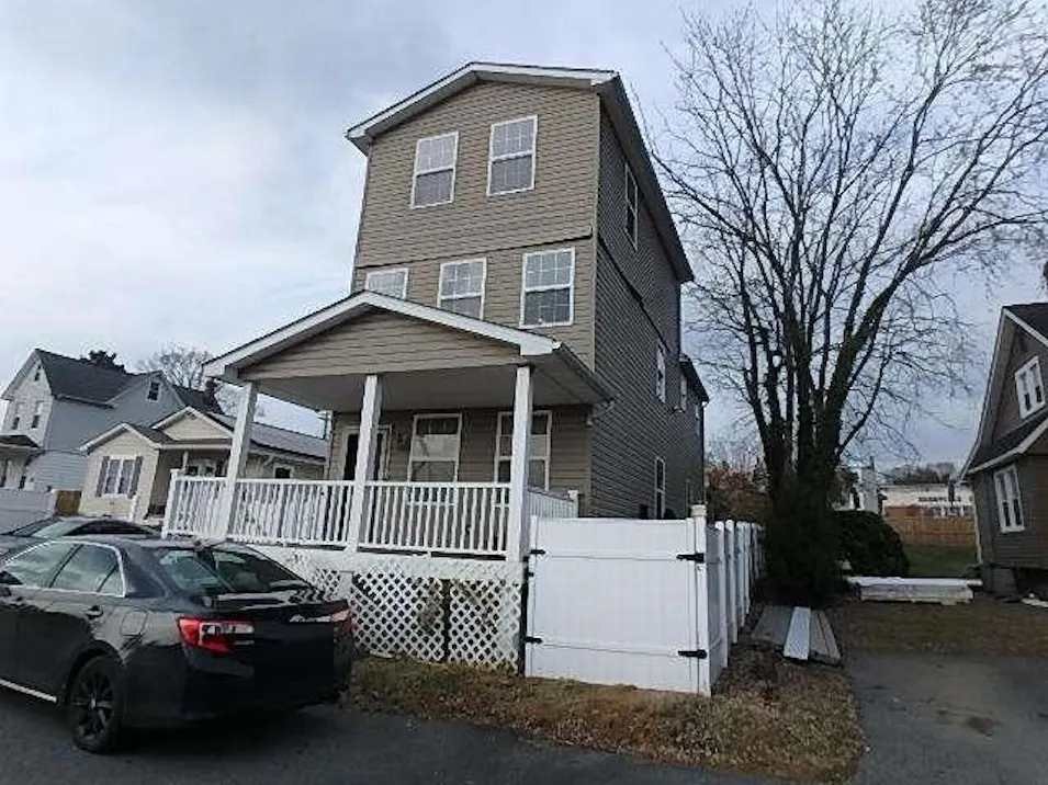 7530 Marks Avenue Baltimore, MD 21236, Baltimore County