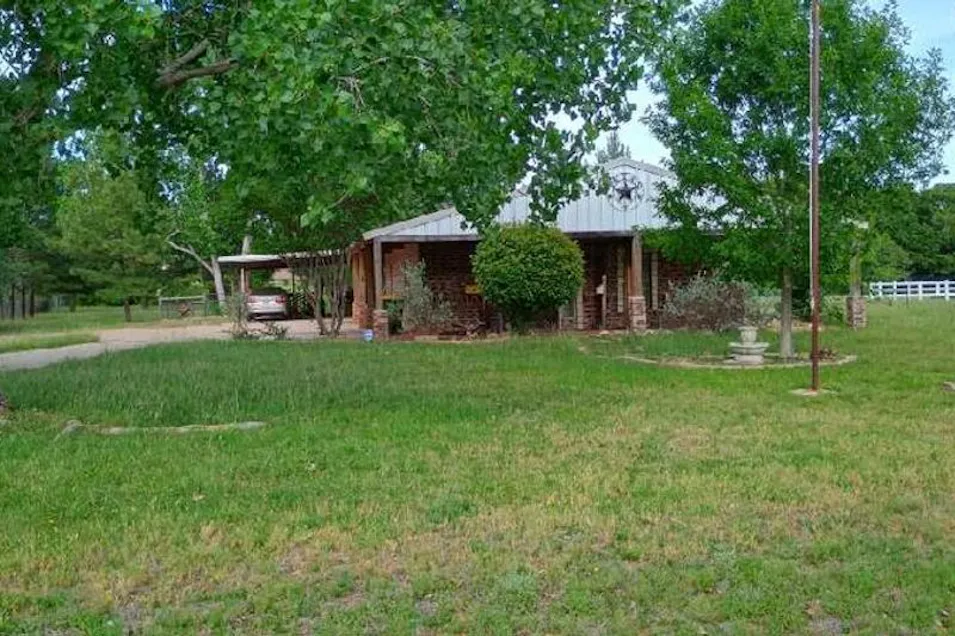 3625 Carla Court Granbury, TX 76049, Hood County