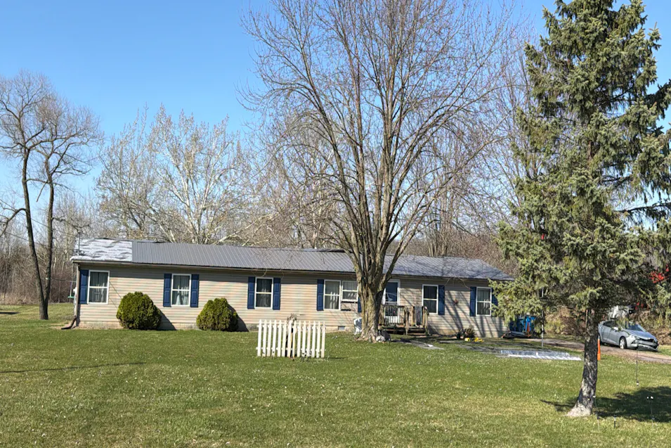 7450 W Farrand Rd Clio, MI 48420, Genesee County