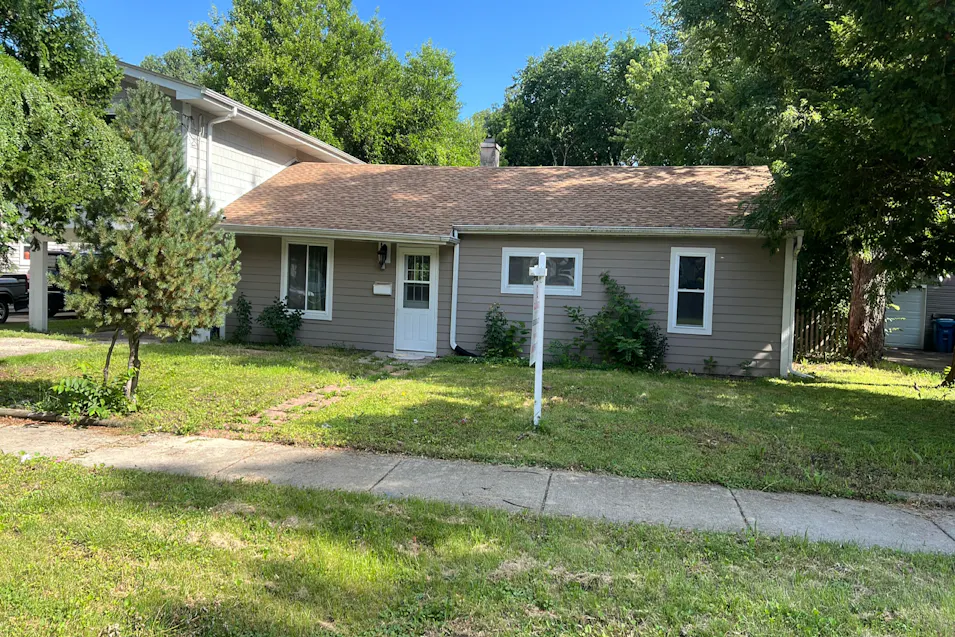 1222 Grove St Aurora, IL 60505, Kane County