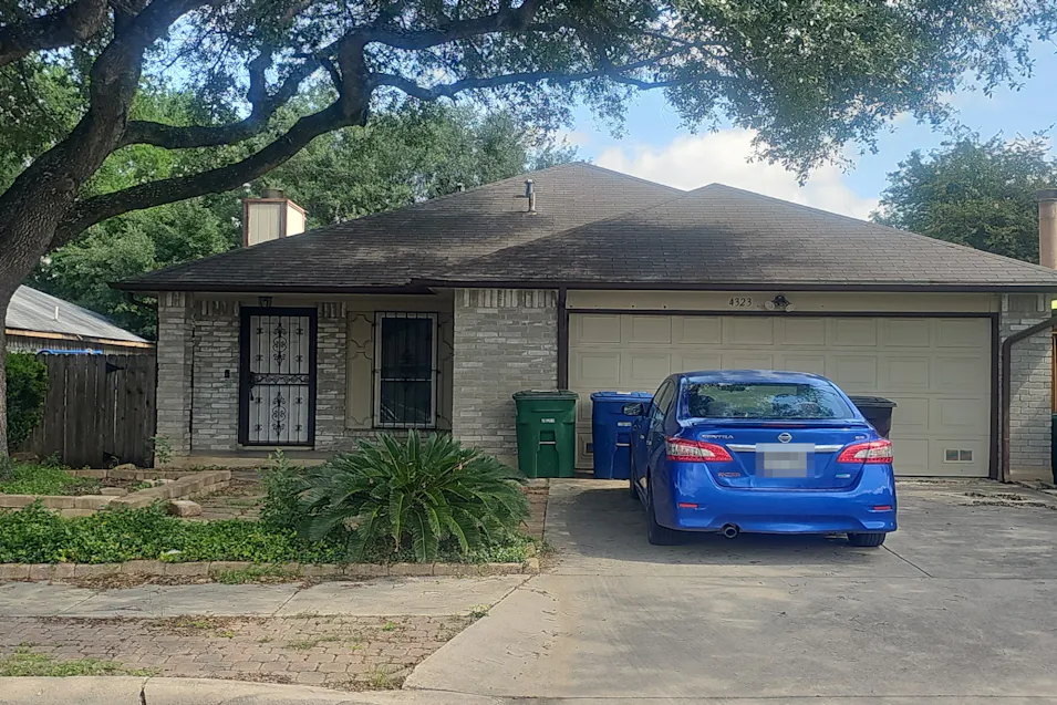 4323 Katrina Ln San Antonio, TX 78222, Bexar County