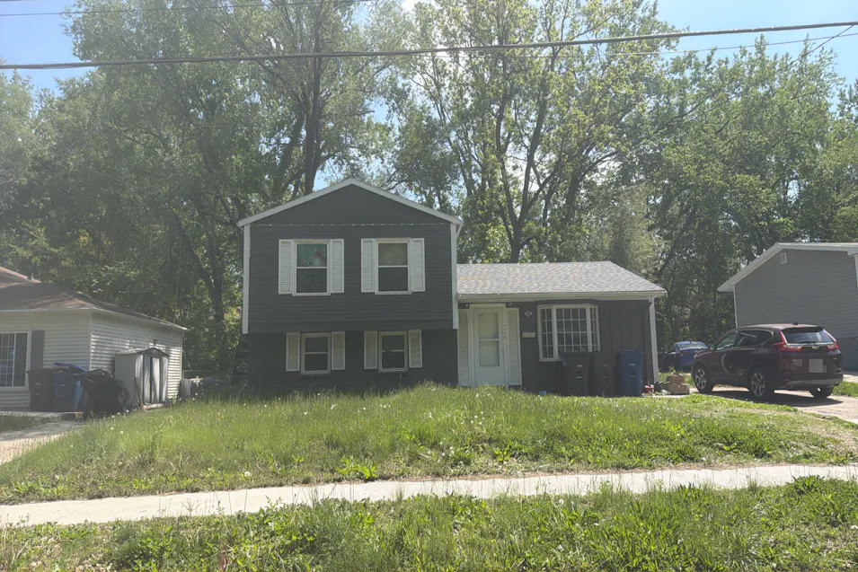 1424 Frazier Ave Des Moines, IA 50315, Polk County