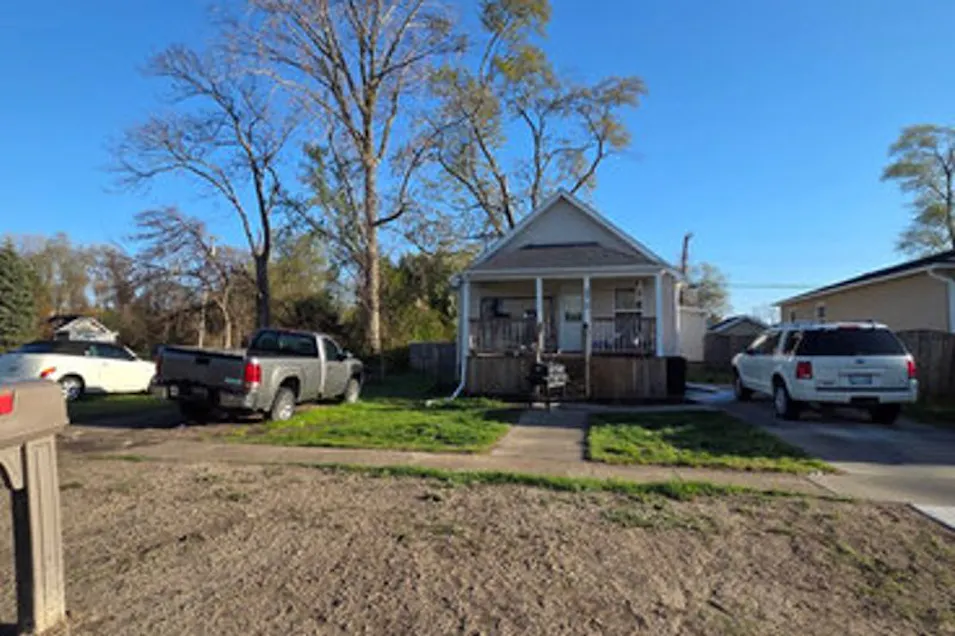 2915 Moak St Port Huron, MI 48060, St. Clair County