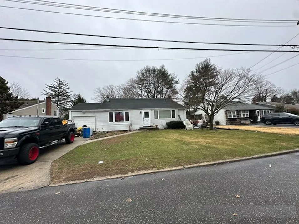 12 Glenwood Lane Huntington, NY 11743, Suffolk County