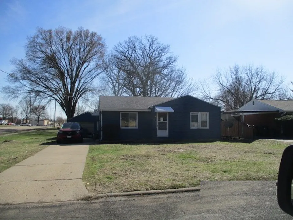 624 East Wilson Avenue Peoria, IL 61603, Peoria County