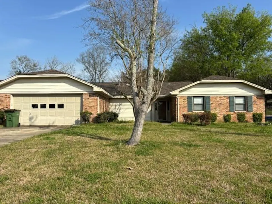 2079 Kingsbury Dr Montgomery, AL 36106, Montgomery County