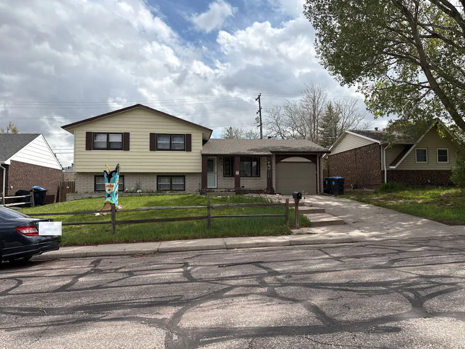 3077 Leech Blvd Cheyenne, WY 82001, Laramie County