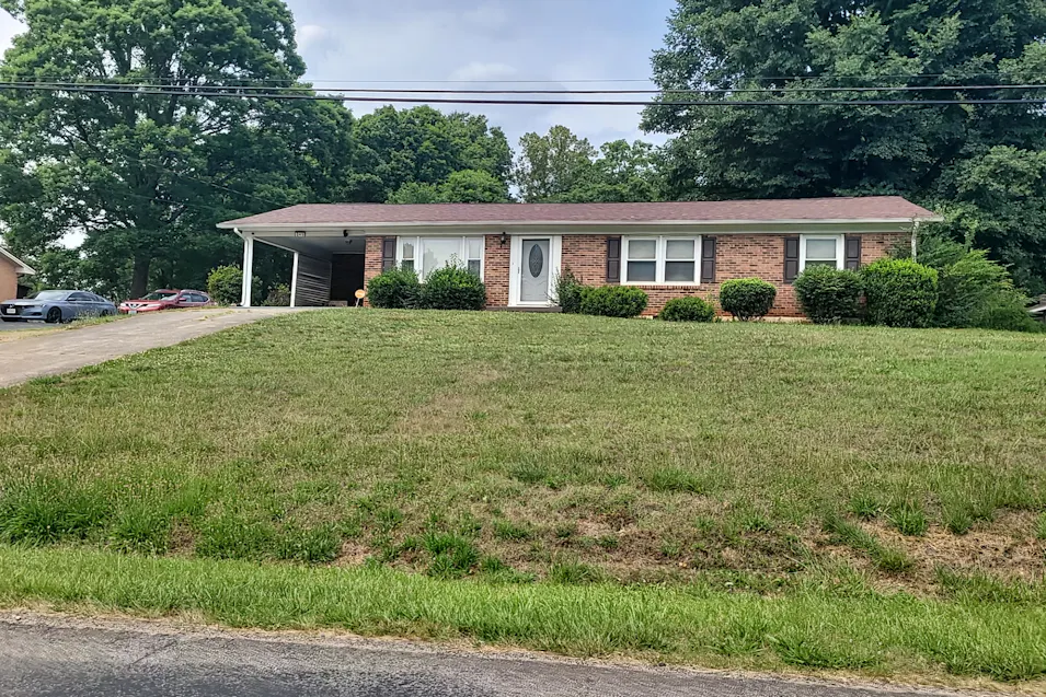 245 Laurel Drive Martinsville, VA 24112, Henry County